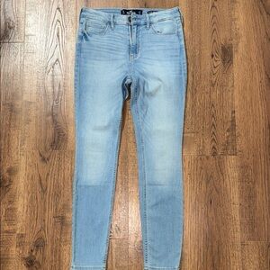 HOLLISTER Light Blue Women's Jeans
